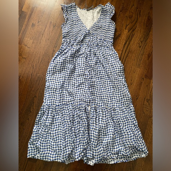 Anthropologie Dresses & Skirts - Anthropologie- Peregrine Blue and White Wavy Gingham Check Dress flutter sleeve